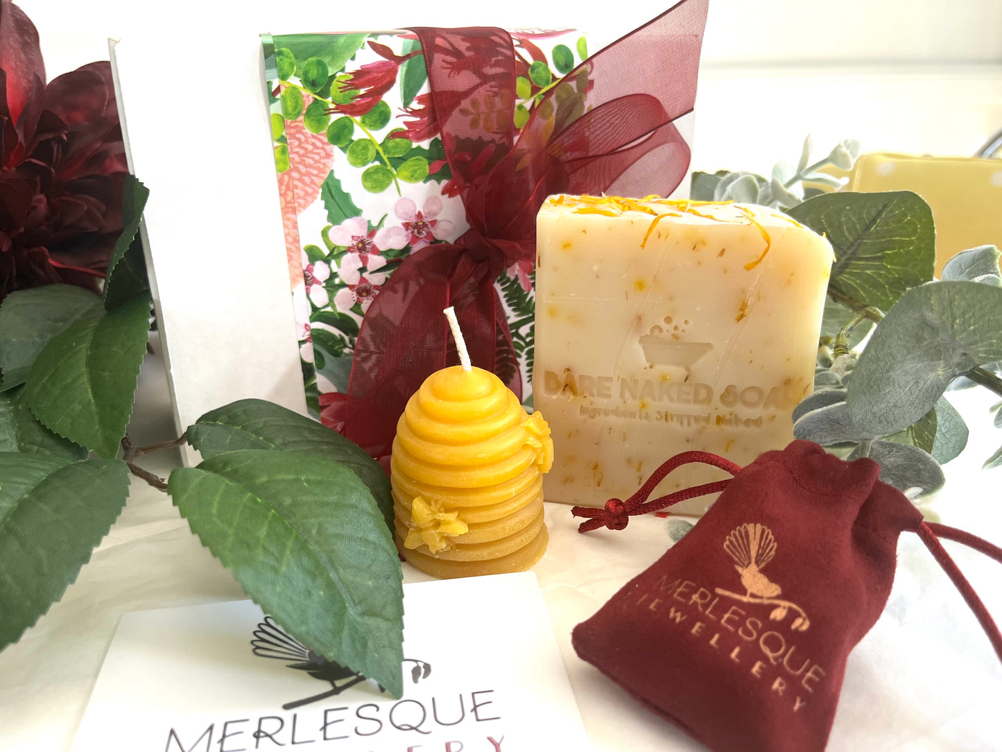 GLOW GIFT BOX