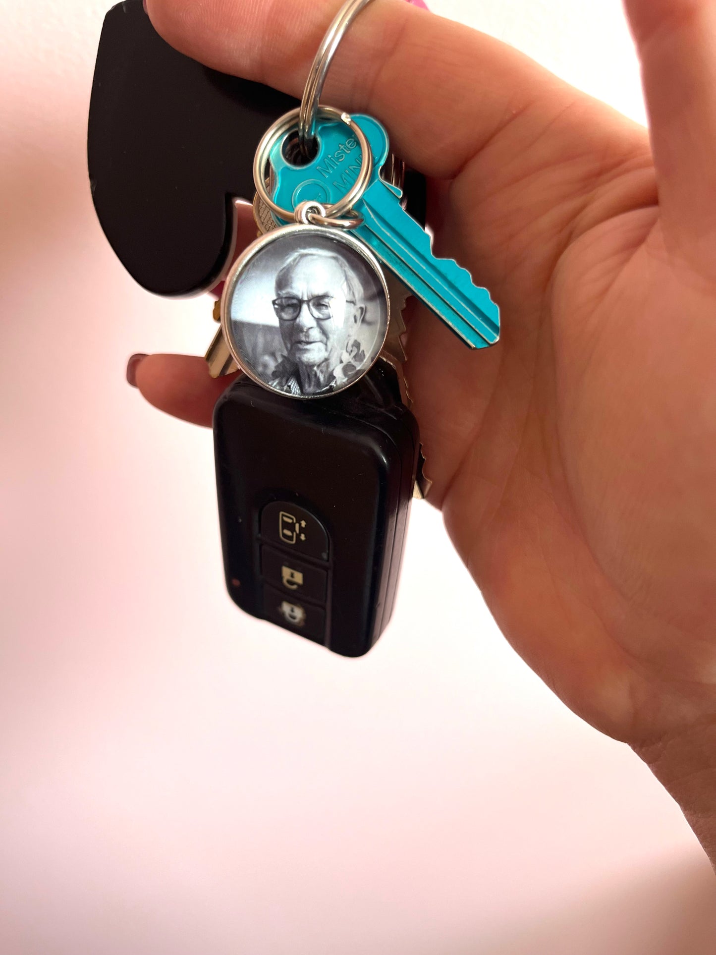 WHEN SOMEONE YOU LOVE IS IN HEAVEN KEYRING