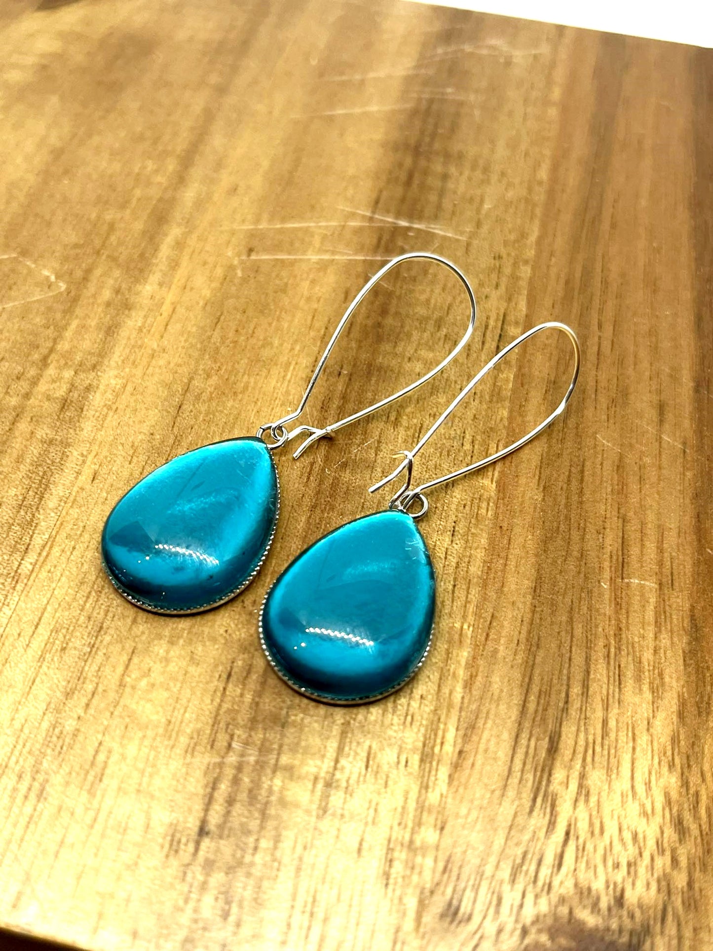AQUA BLUE TEARDROP EARRINGS