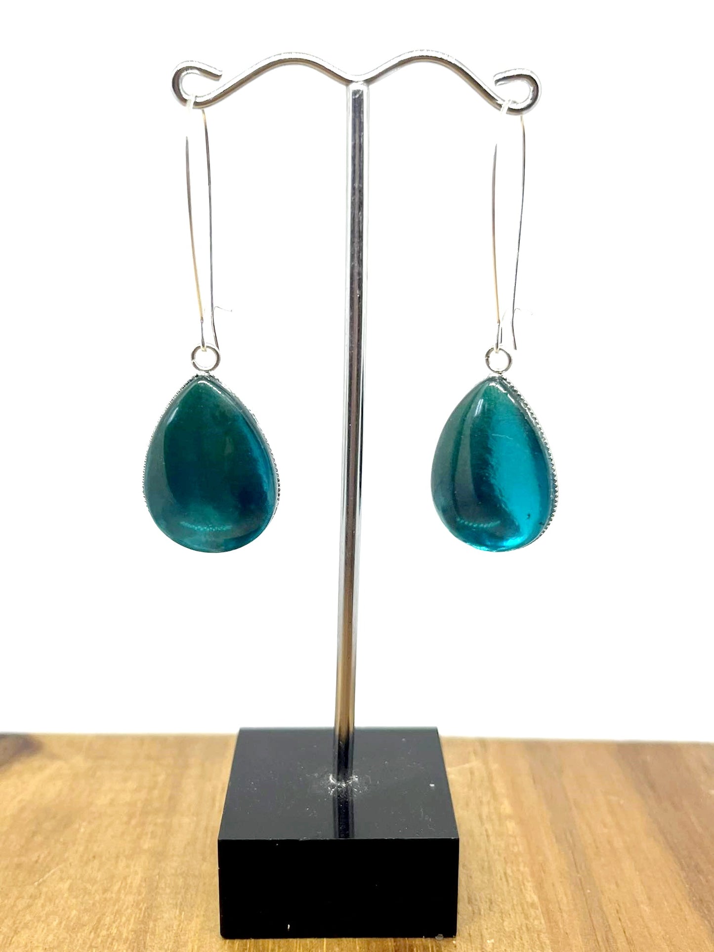 AQUA BLUE TEARDROP EARRINGS