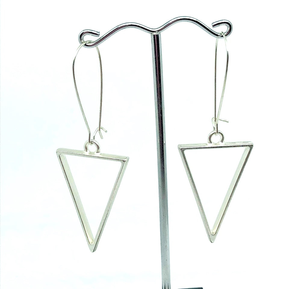 MATT SILVER TRIANGLE EARRINGS