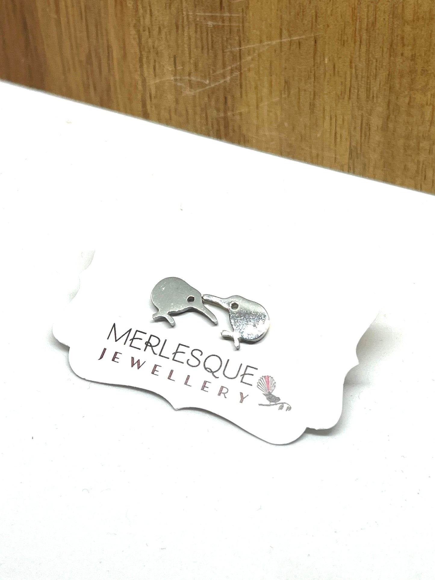CUTE KIWI STUDS
