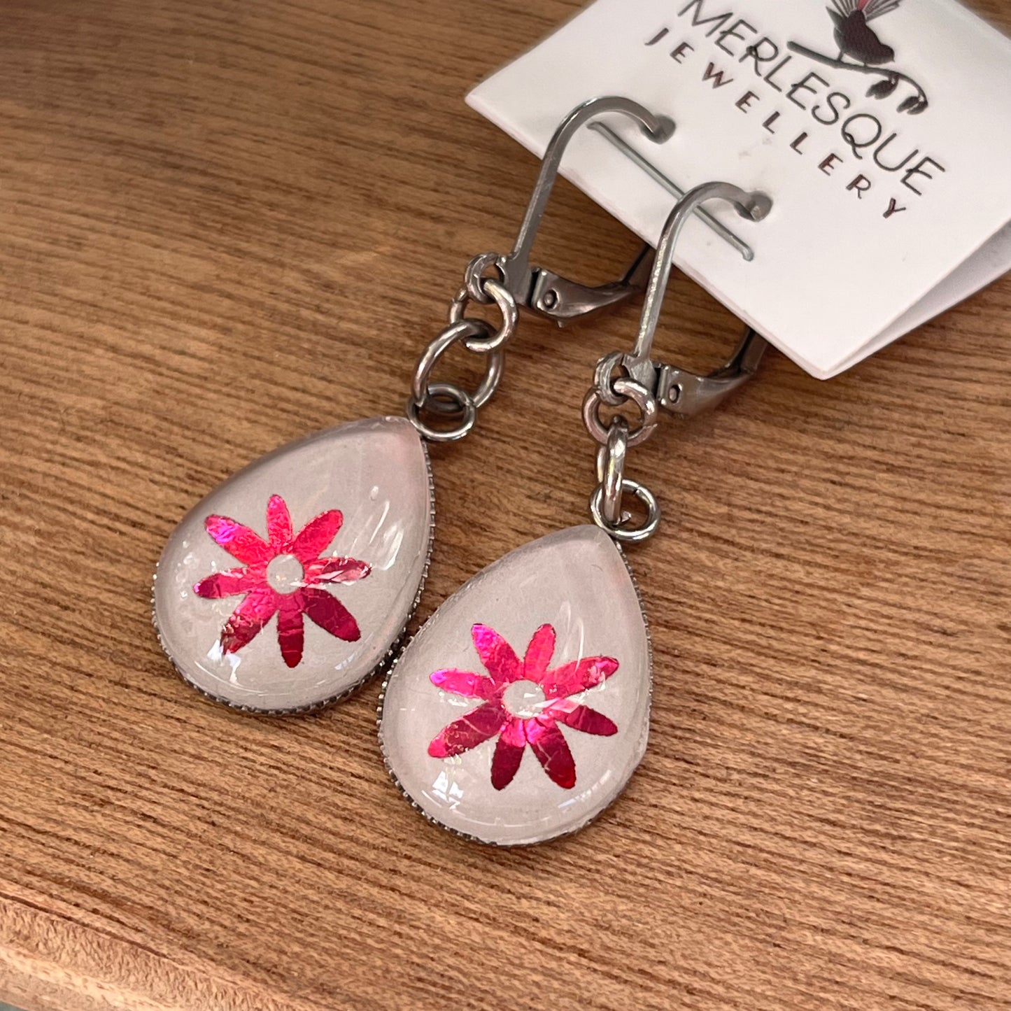 METALLIC PINK FLOWER TEARDROP EARRINGS