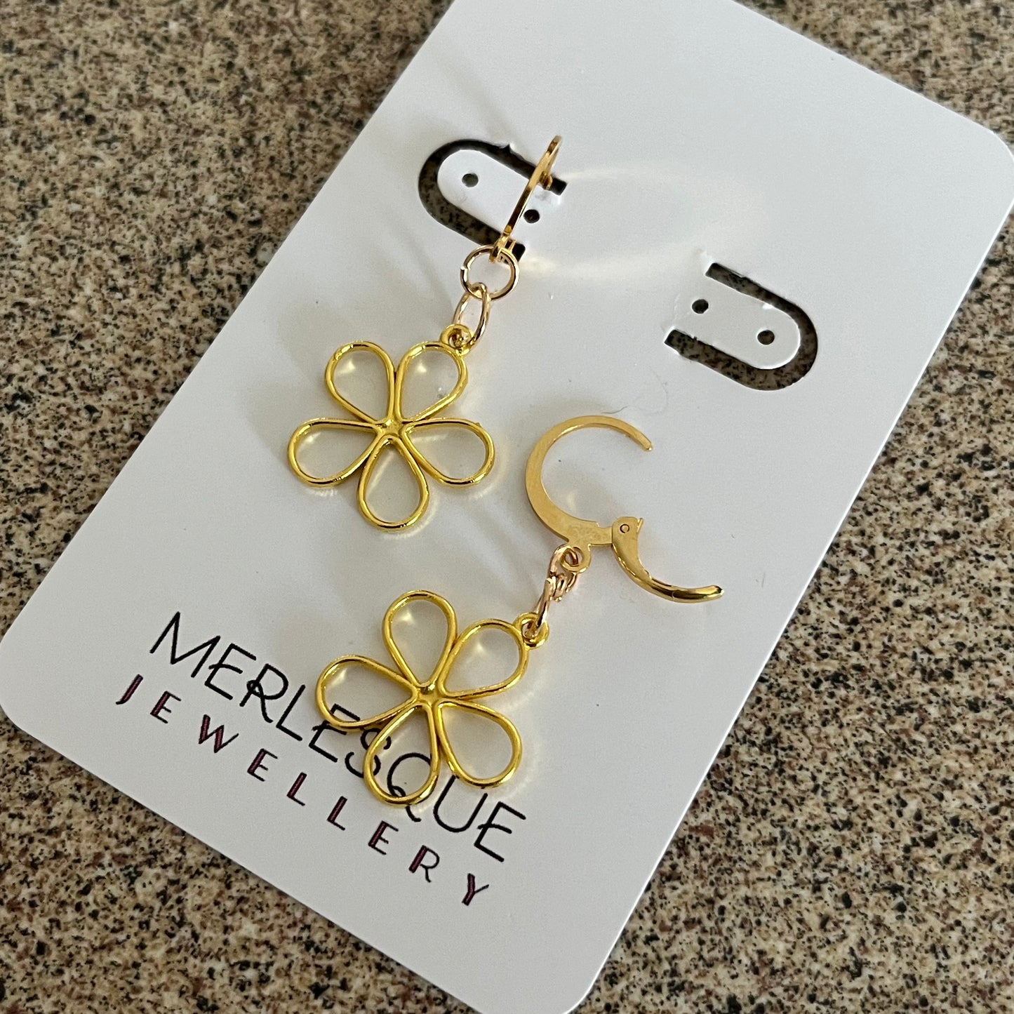 GOLD DAISY EARRINGS