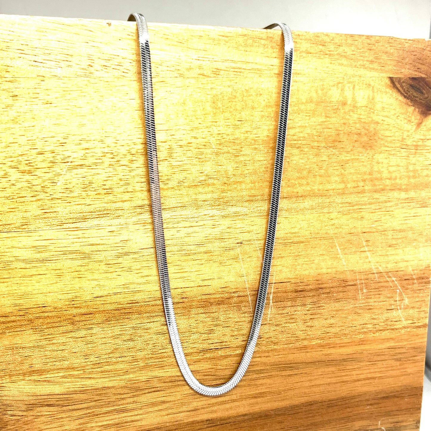 SlLVER SNAKE CHAIN