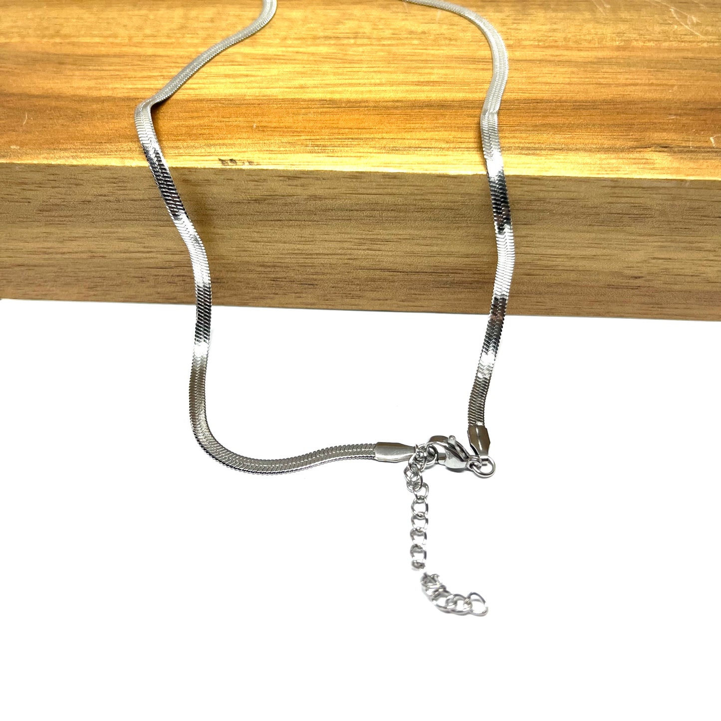 SlLVER SNAKE CHAIN