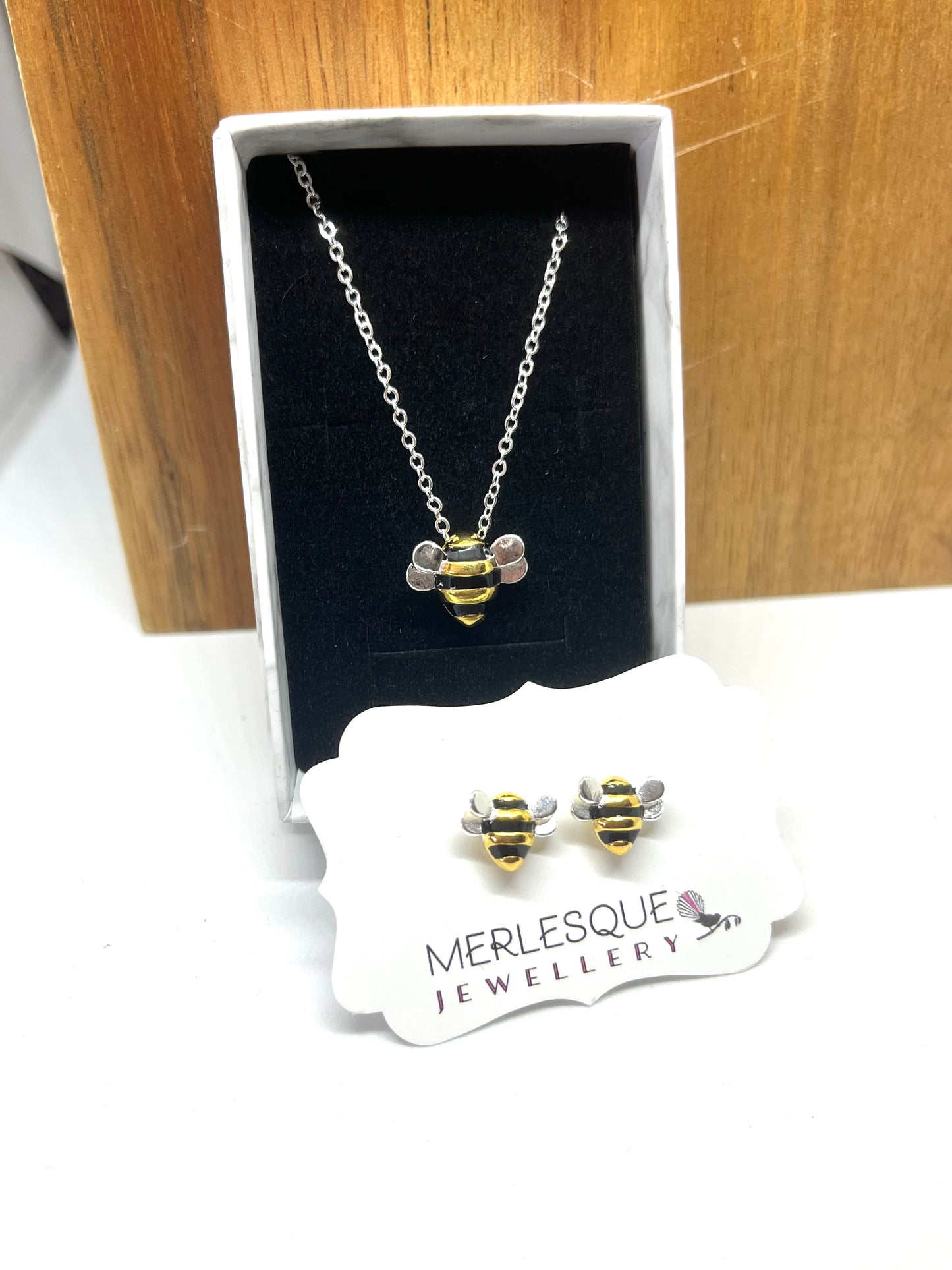 STERLING BEE NECKLACE