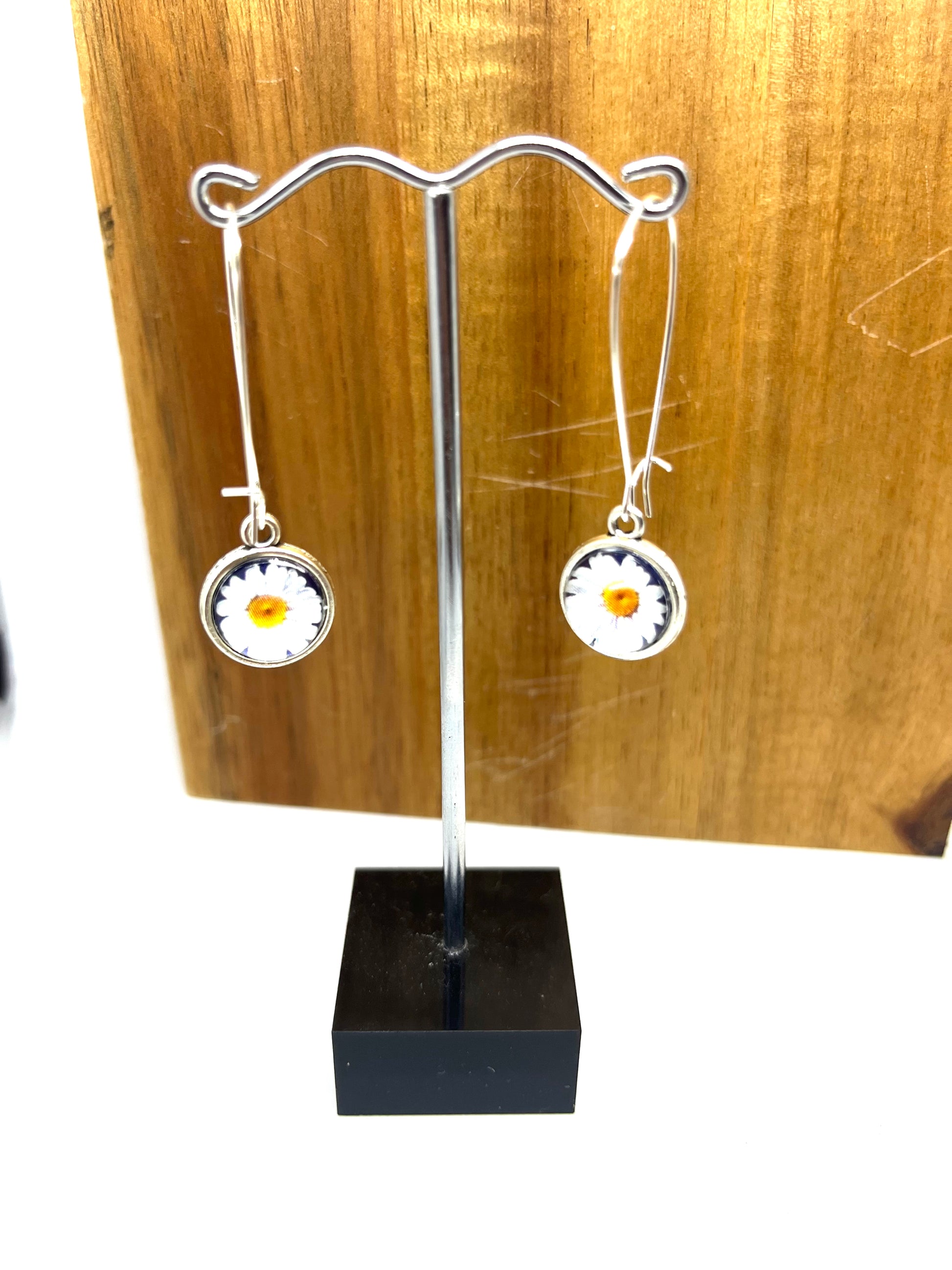 Double sided glass dome earrings a white daisy 